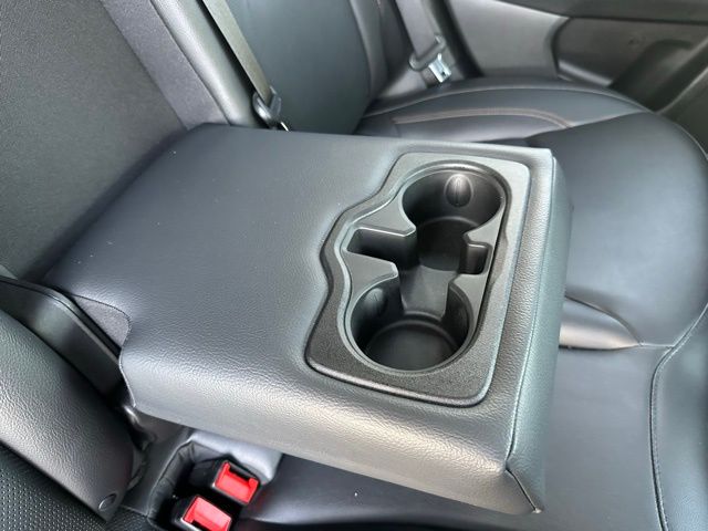 2022 Jeep Compass Latitude Lux photo 29