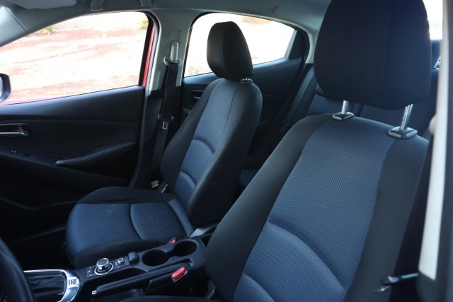 2018 Toyota Yaris iA Base photo 14
