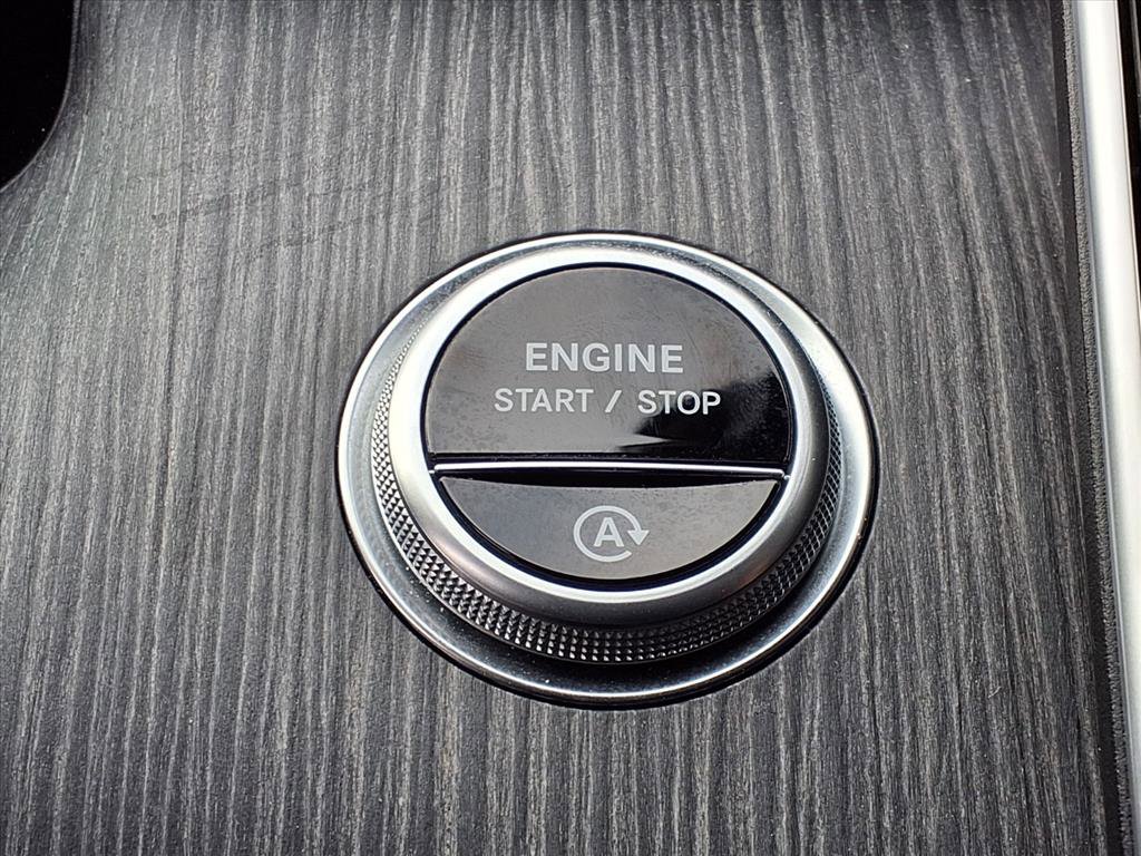 2023 Mercedes Benz C 300 photo 23
