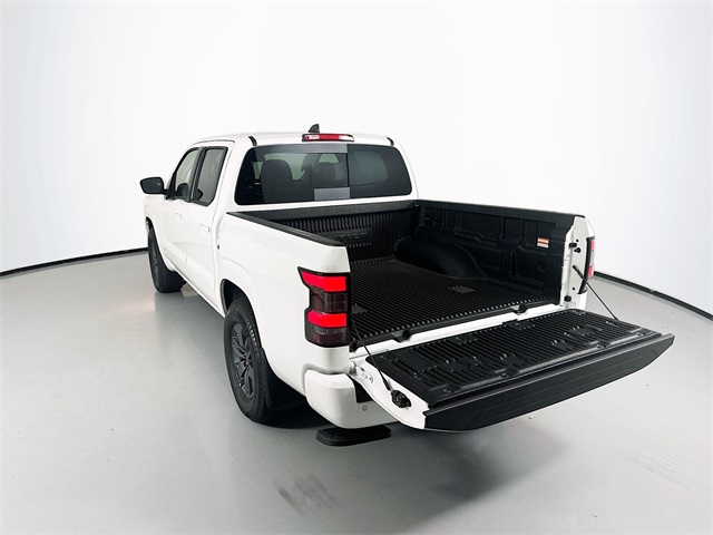 2025 Nissan Frontier SV photo 20