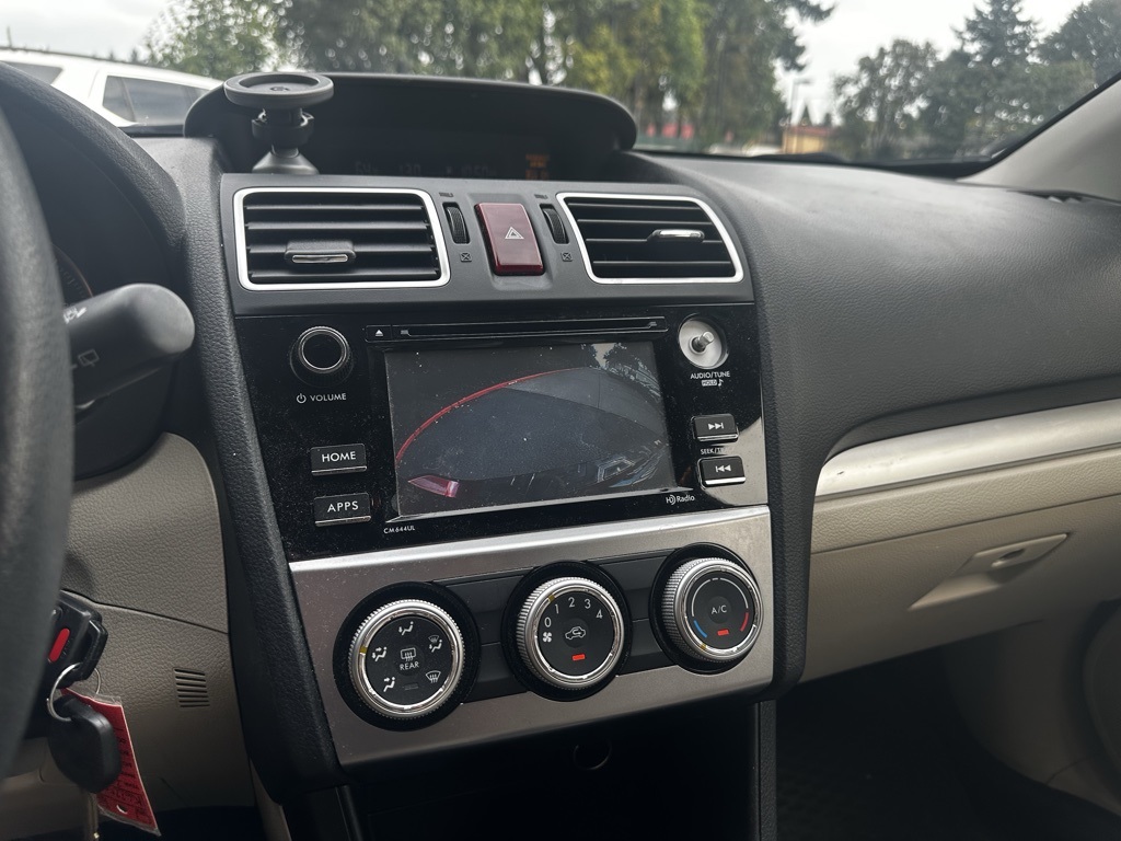 2015 Subaru Crosstrek 2.0i Premium photo 18