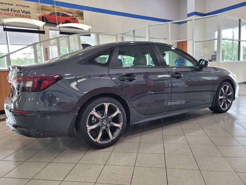 2026 Honda Civic Sport Touring photo 2