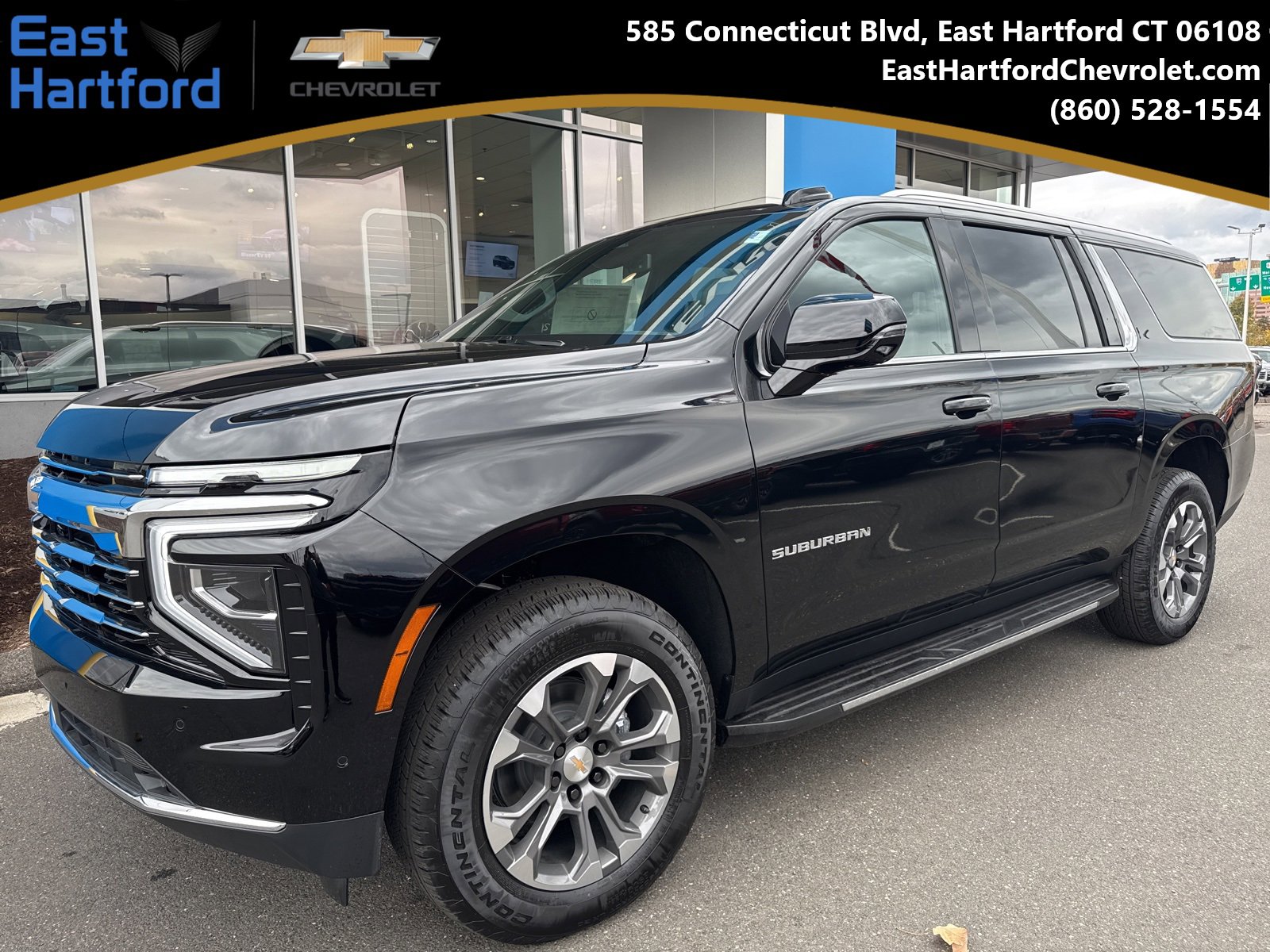 2025 Chevrolet Suburban LT's photo