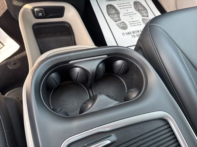 2024 Chrysler Pacifica Touring L photo 20