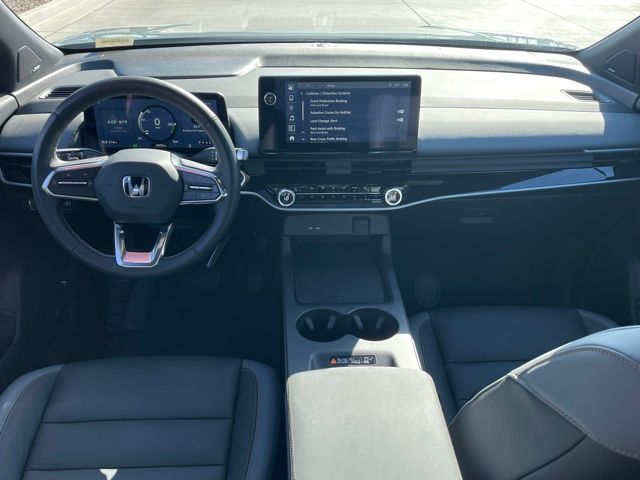 2024 Honda Prologue Touring photo 7