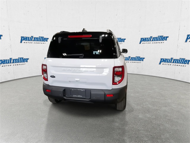 2025 Ford Bronco Sport Outer Banks photo 4