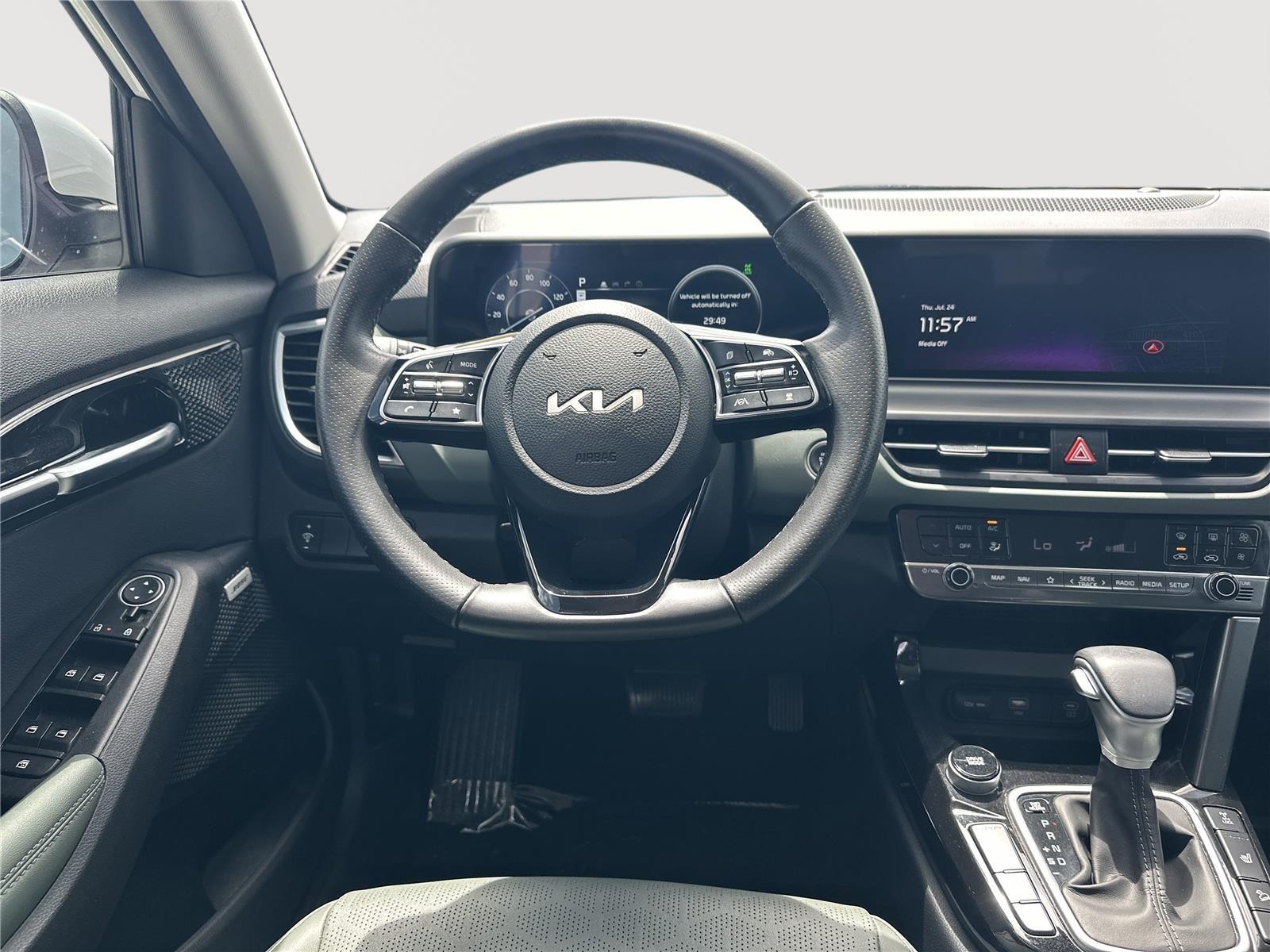 2024 Kia Seltos SX photo 14