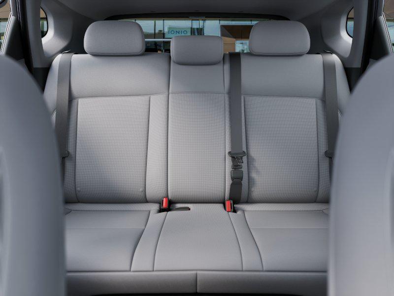 2026 Hyundai Kona SE photo 10