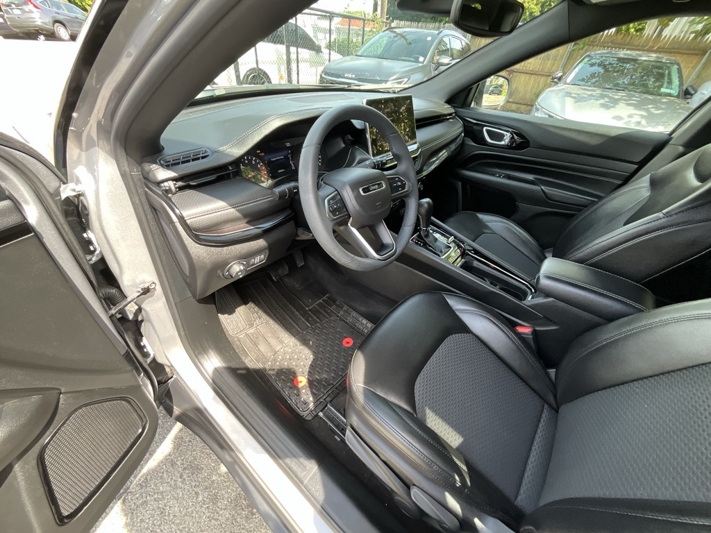 2022 Jeep Compass Altitude photo 6