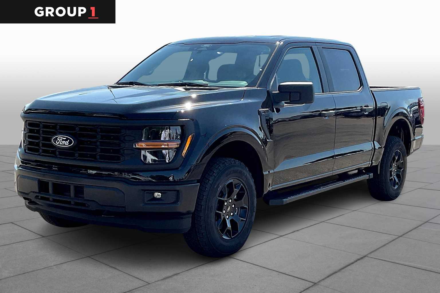 2025 Ford F-150 STX's photo