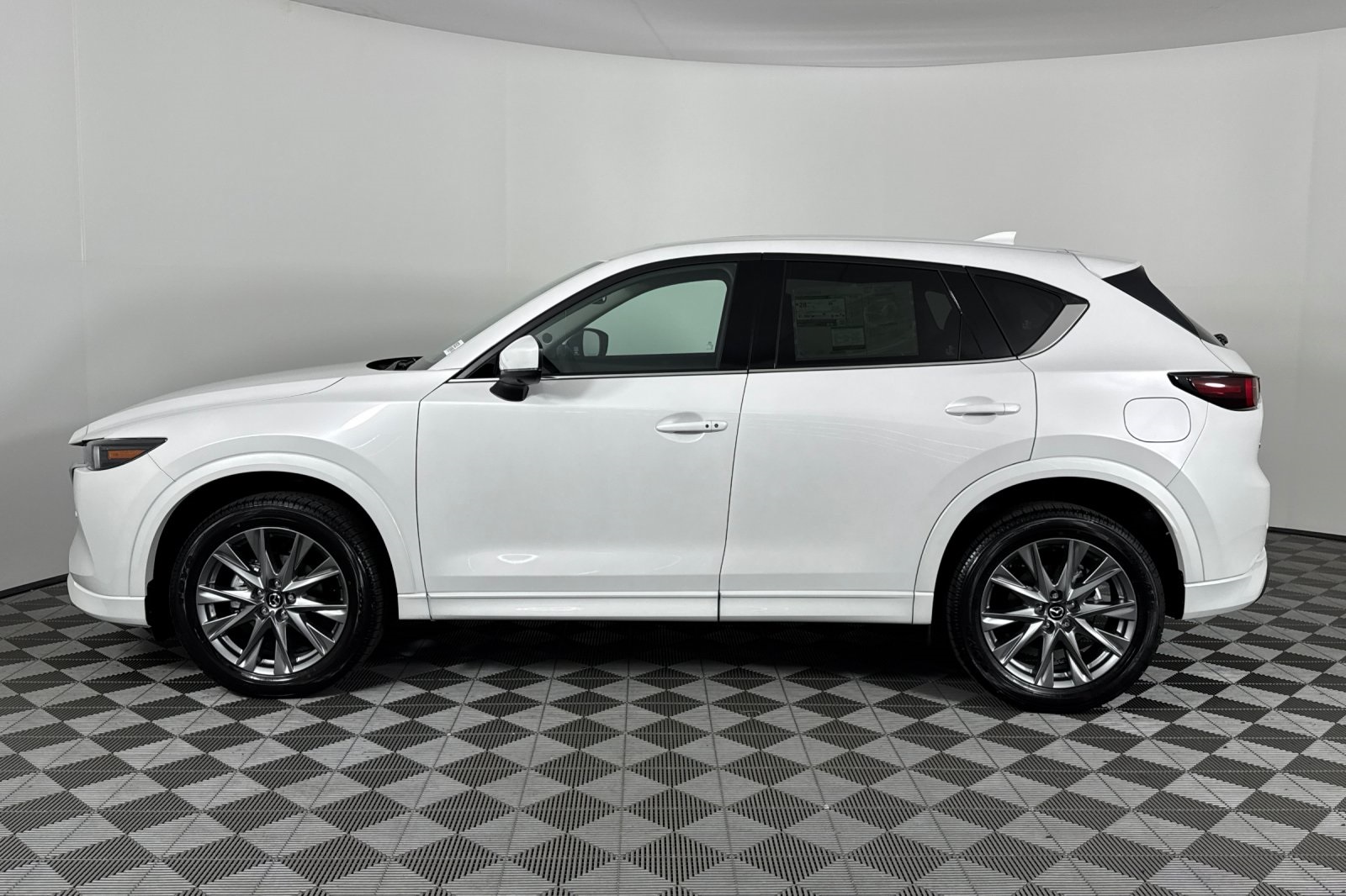 2025 Mazda CX-5 2.5 Premium Plus photo 4