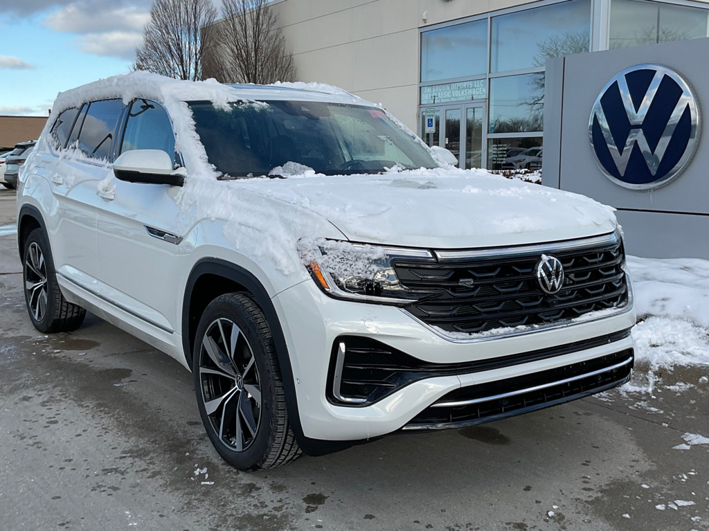 2026 Volkswagen Atlas SEL Premium R-Line's photo