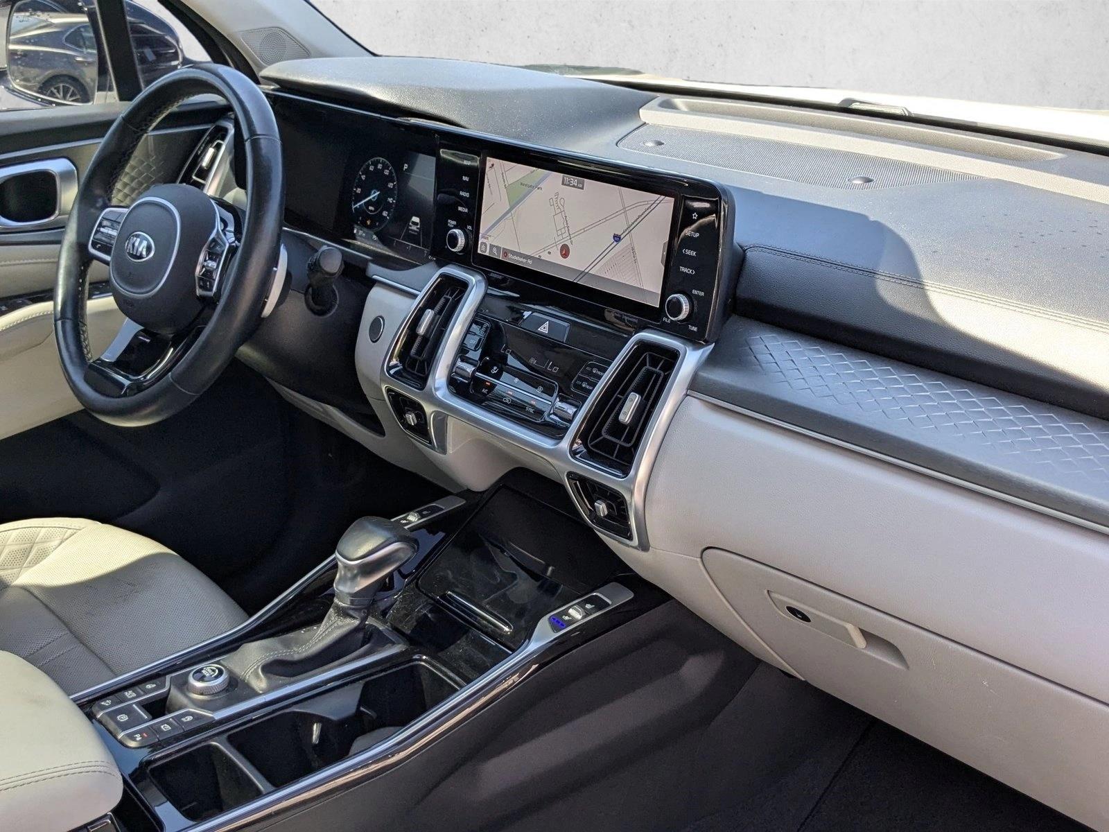 2021 Kia Sorento SX Prestige photo 19