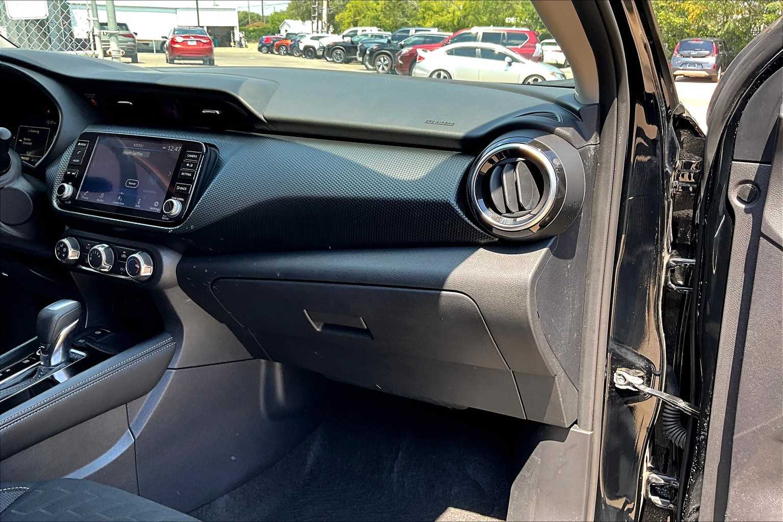 2024 Nissan Kicks SV photo 15