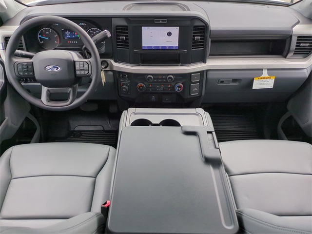 2026 Ford F-350 XL photo 13