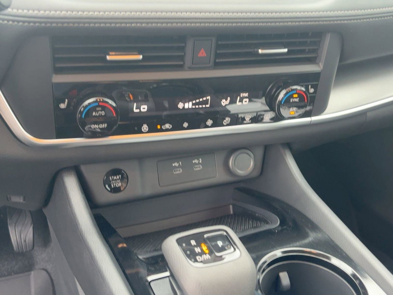 2026 Nissan Rogue SV photo 20
