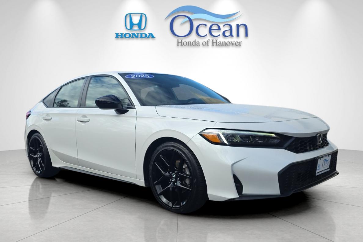 2025 Honda Civic Hatchback Sport's photo