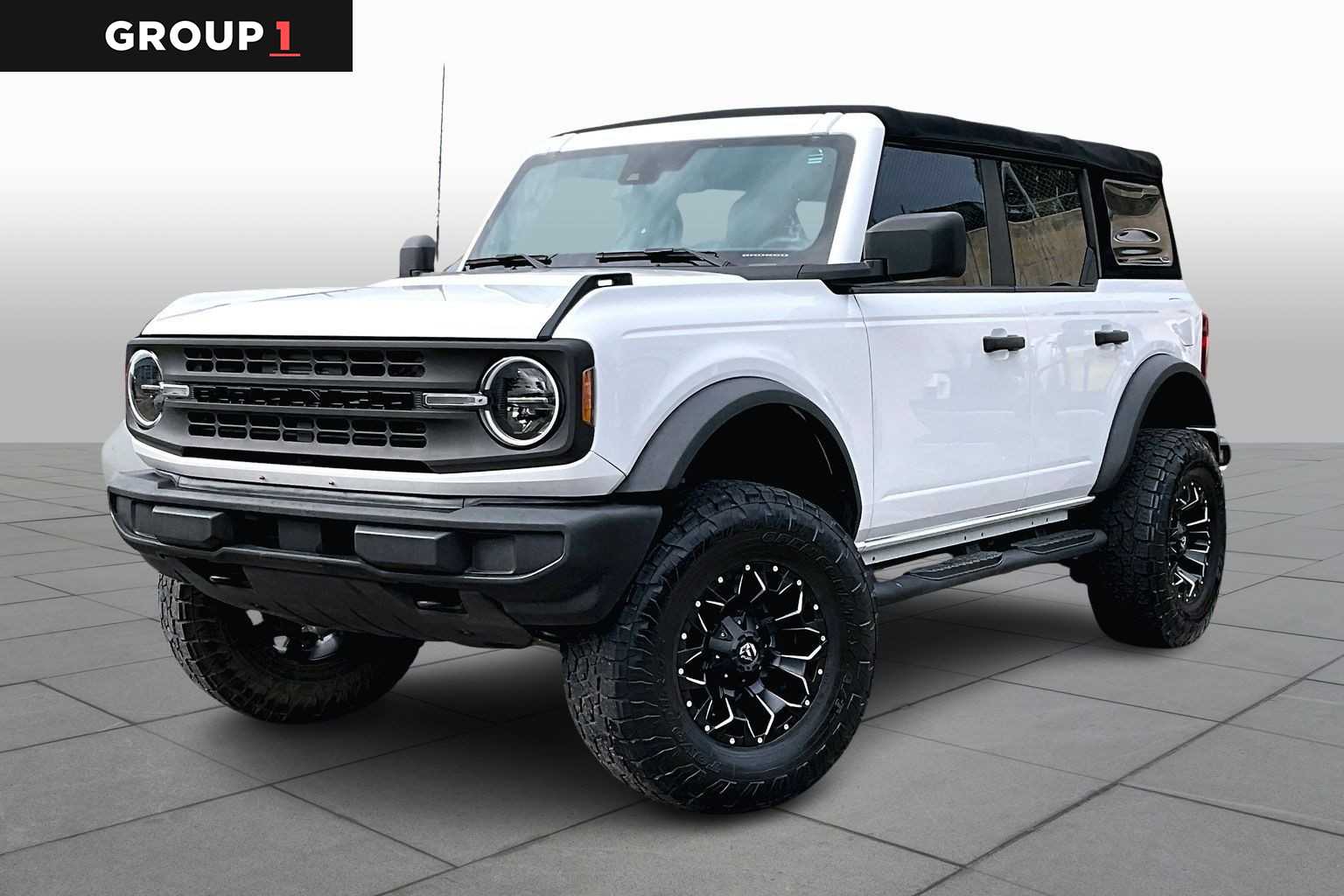 2021 Ford Bronco 4-Door Base's photo