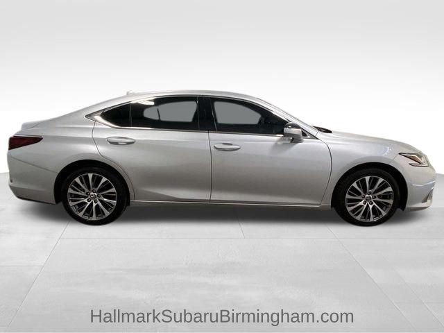 2019 Lexus ES 350 photo 2
