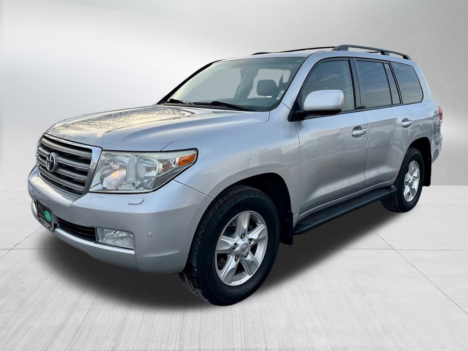 2011 Toyota Land Cruiser Base's photo