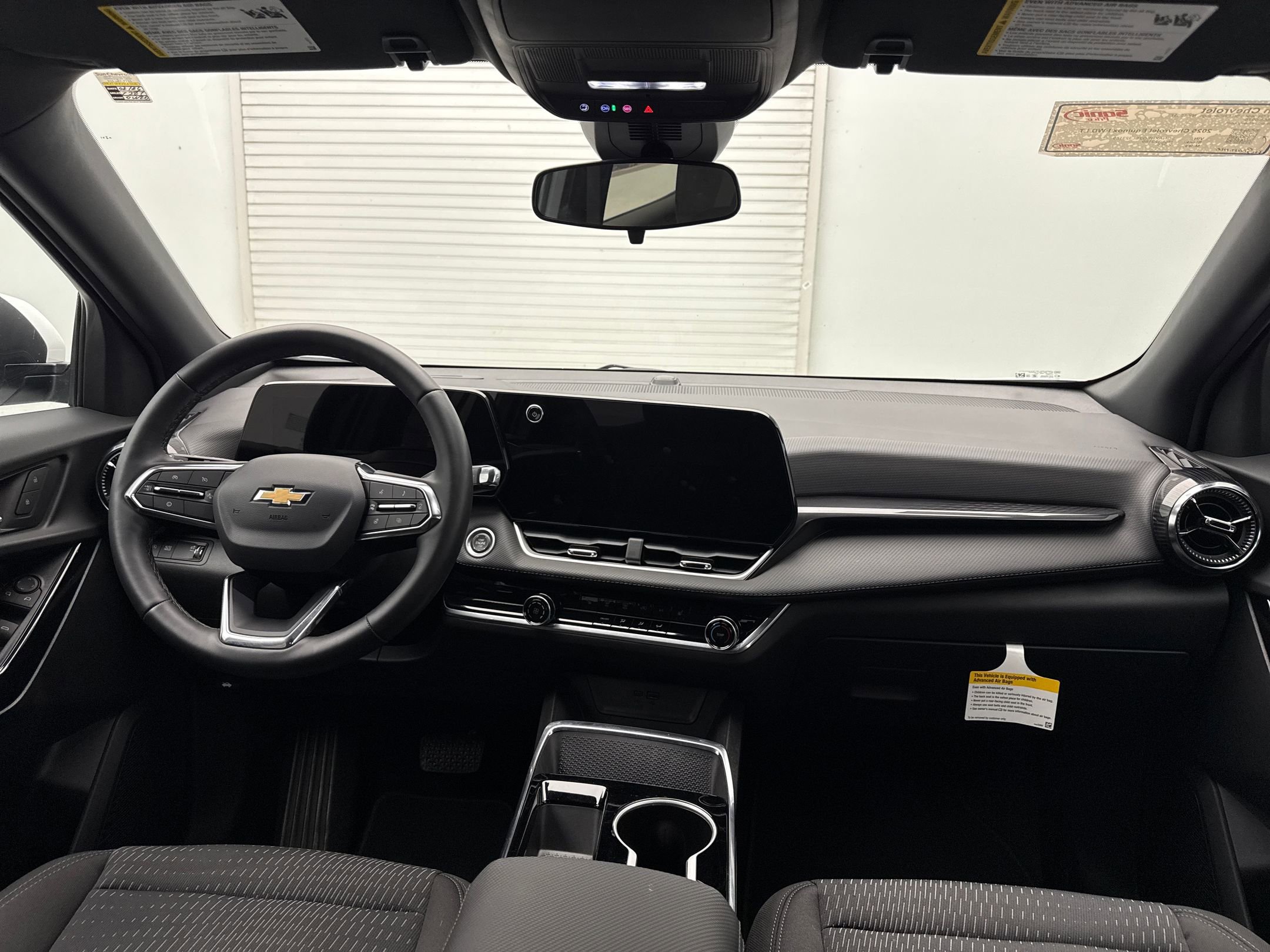 2025 Chevrolet Equinox LT photo 14