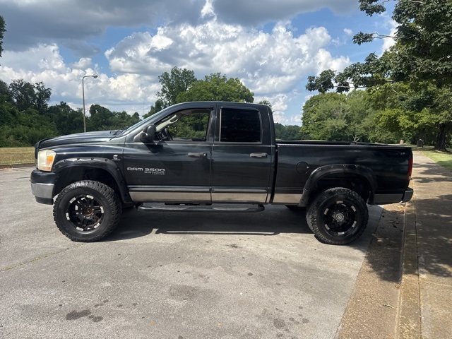 2006 Dodge Ram SLT photo 3