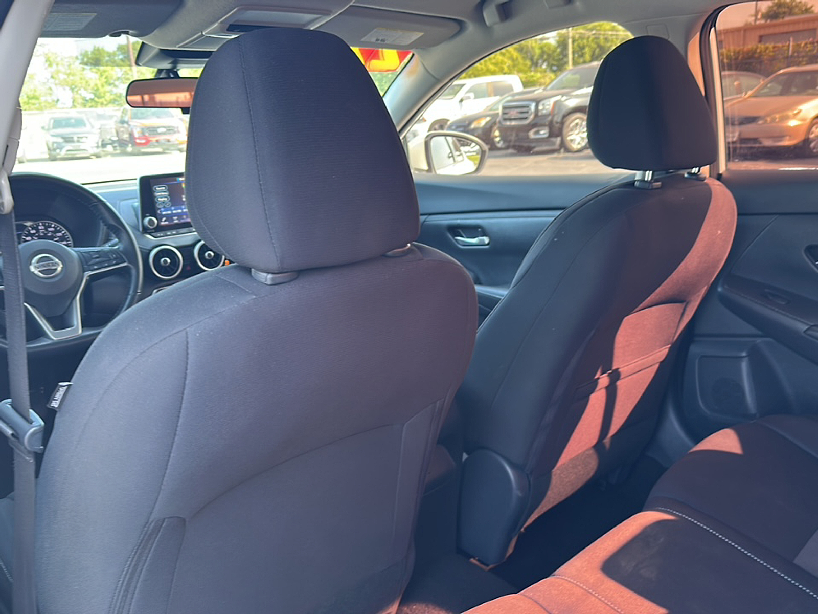 2022 Nissan Sentra SV photo 5
