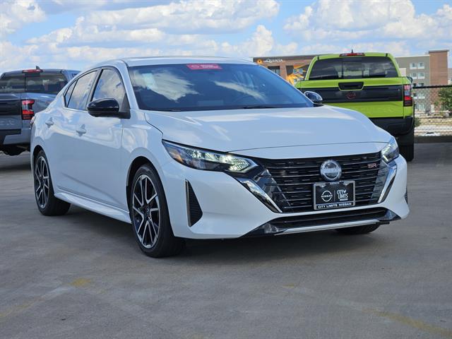 2024 Nissan Sentra SR photo 2