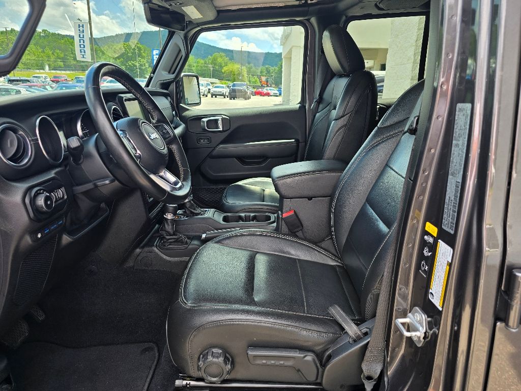 2021 Jeep Wrangler 4xe Unlimited Sahara photo 9