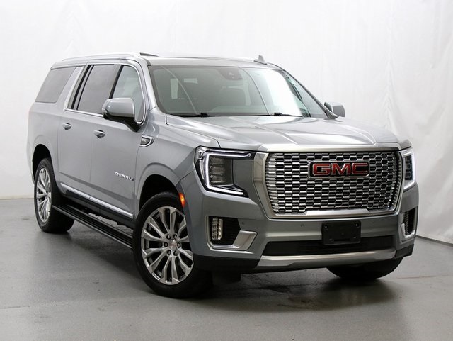 2023 GMC Yukon XL Denali's photo