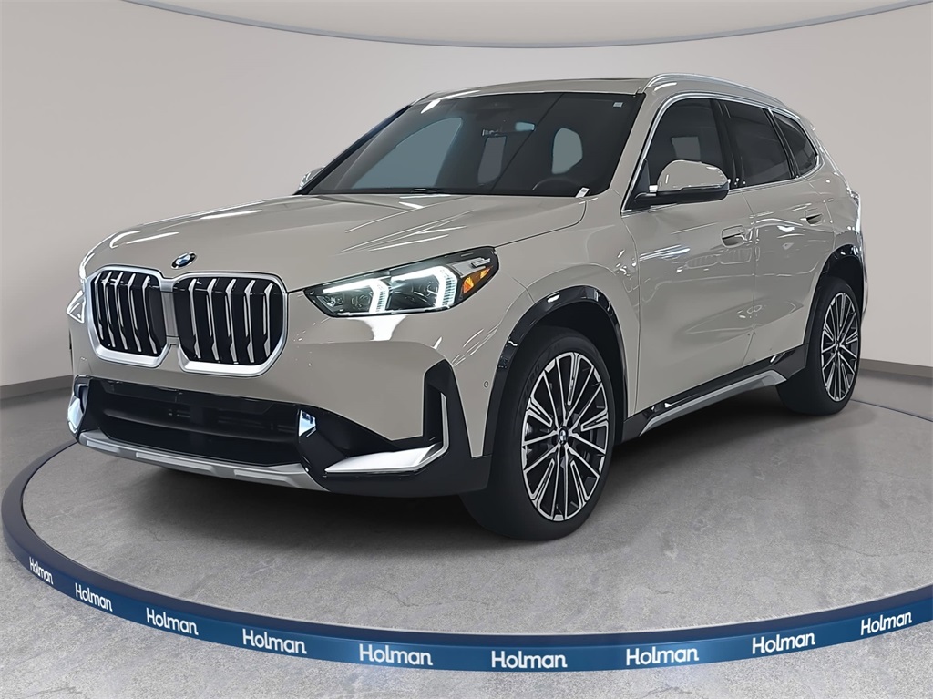 2026 BMW X1 28i's photo
