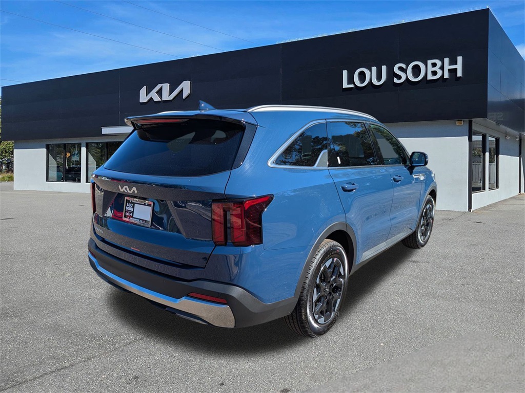 2026 Kia Sorento S photo 2