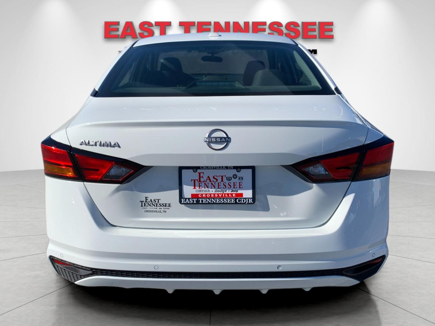 2025 Nissan Altima 2.5 SV photo 4