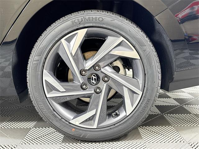 2025 Hyundai Elantra SEL Sport photo 34