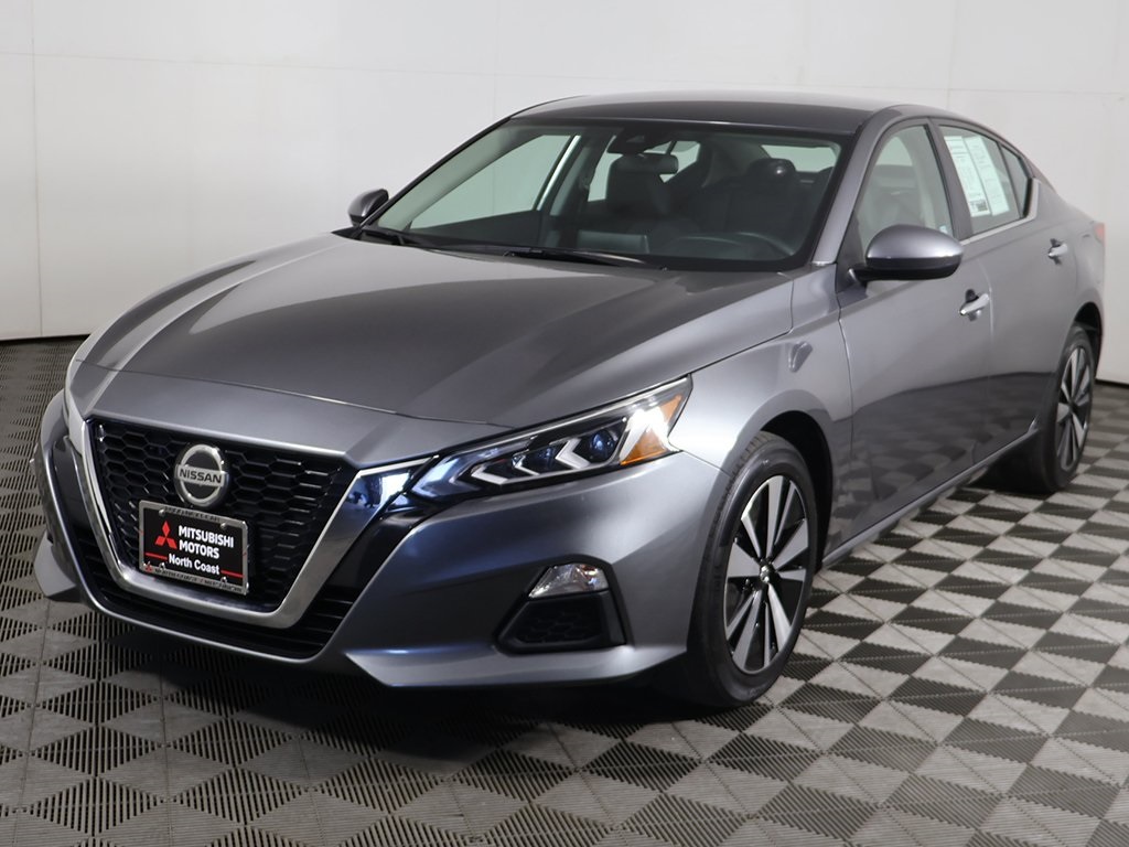 2022 Nissan Altima 2.5 SV photo 4