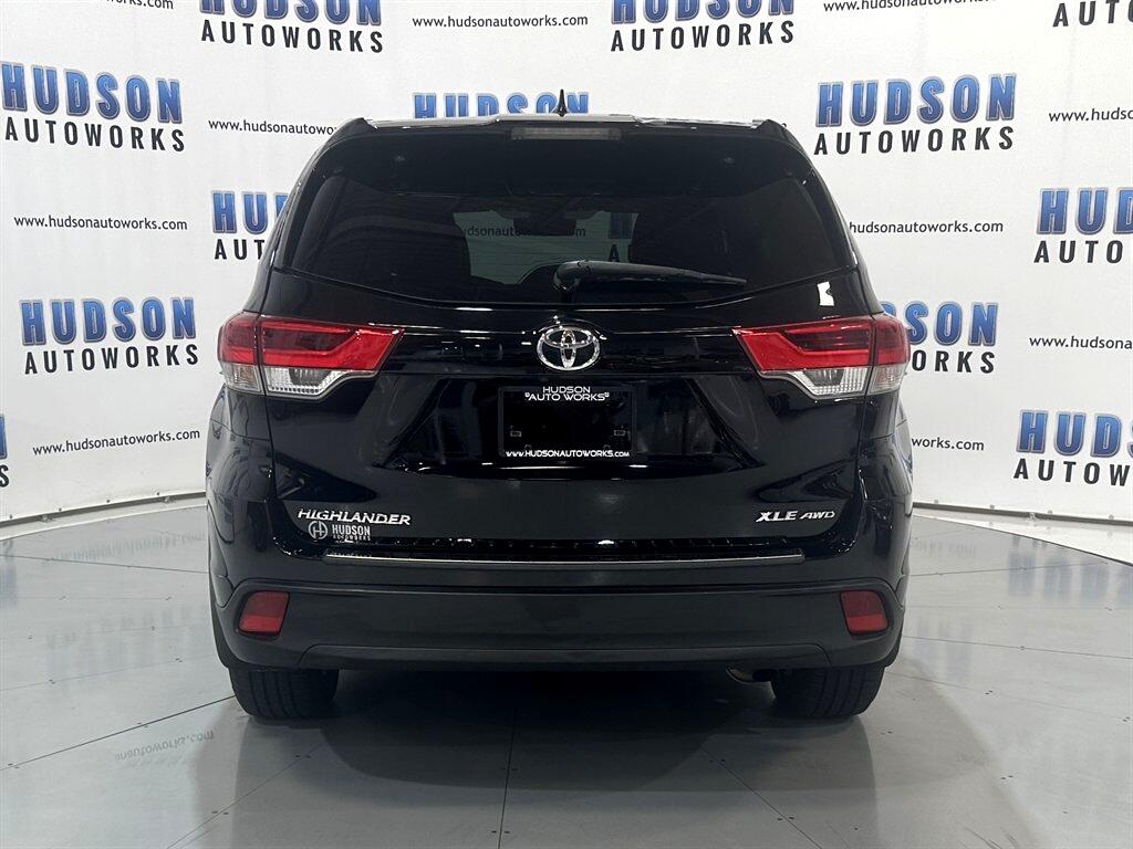 2018 Toyota Highlander XLE photo 5