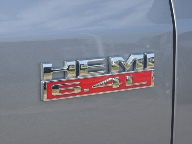 2022 Ram 3500 photo 17
