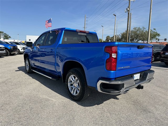 2025 Chevrolet Silverado 1500 LT photo 6
