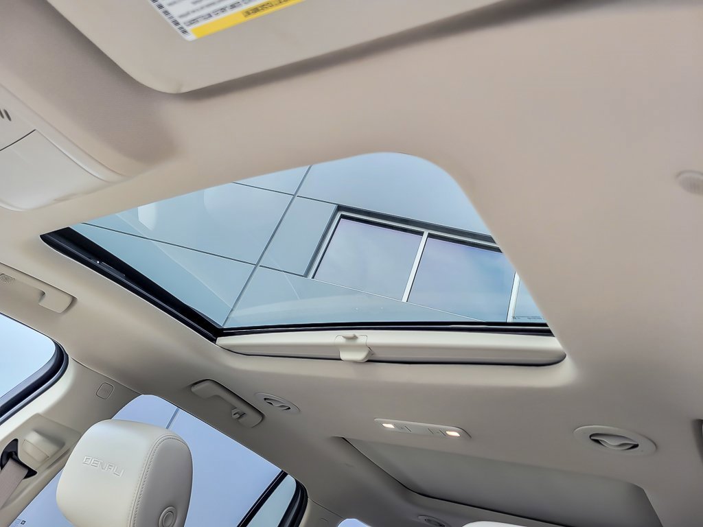 2021 GMC ACADIA - Image 9