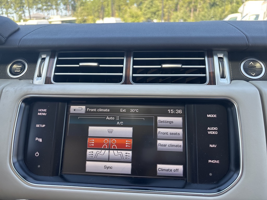2015 Land Rover Range Rover SuperCharged photo 42