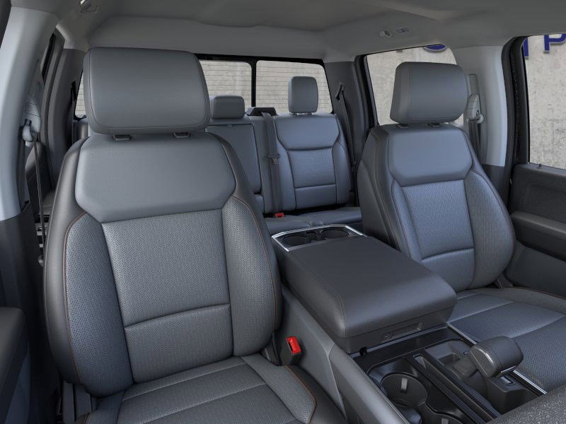 2025 Ford F-150 Lariat photo 2
