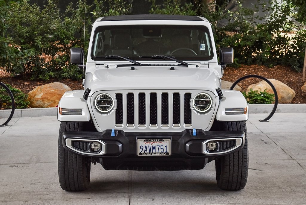 2022 Jeep Wrangler Unlimited Sahara 4xe photo 2