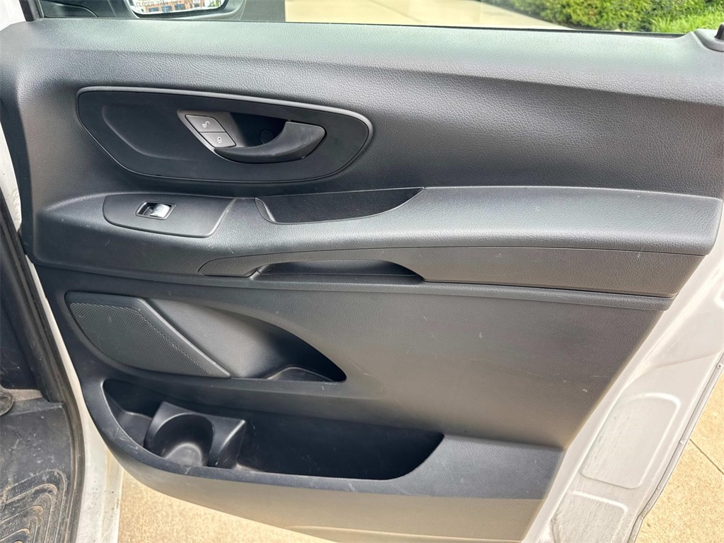 2019 Mercedes Benz Metris Cargo photo 13