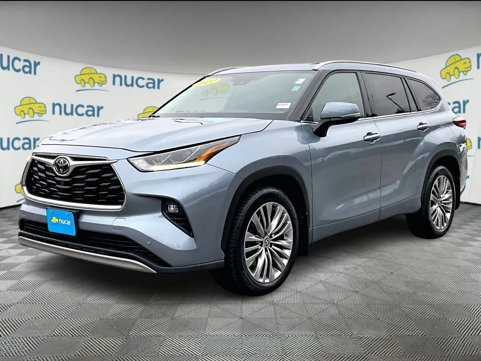 2022 Toyota Highlander Platinum photo 3