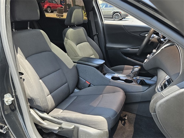 2021 Chevrolet Malibu 1LT photo 12