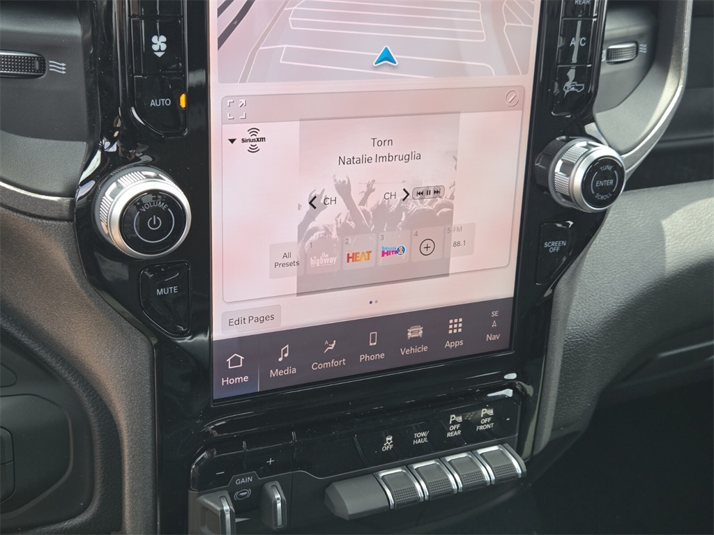 2025 Ram 2500 Tradesman photo 12