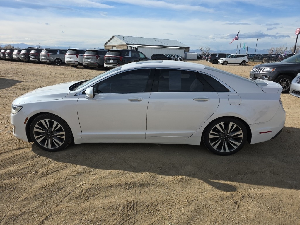2017 Lincoln MKZ Reserve photo 2