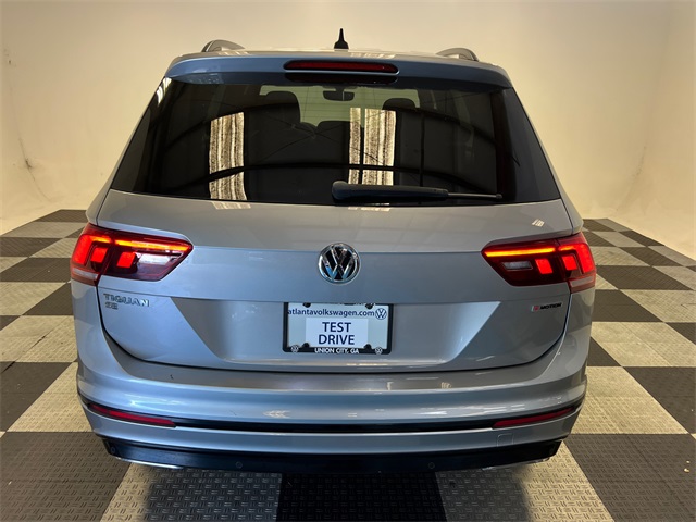 2021 Volkswagen Tiguan SE R-Line Black photo 4