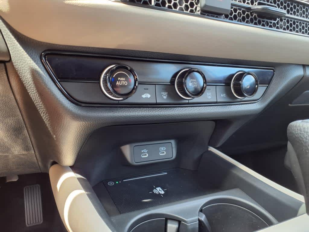 2026 Honda HR-V LX photo 9
