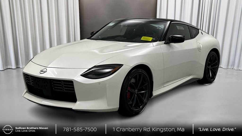 New 2025 White Nissan Performance image 1